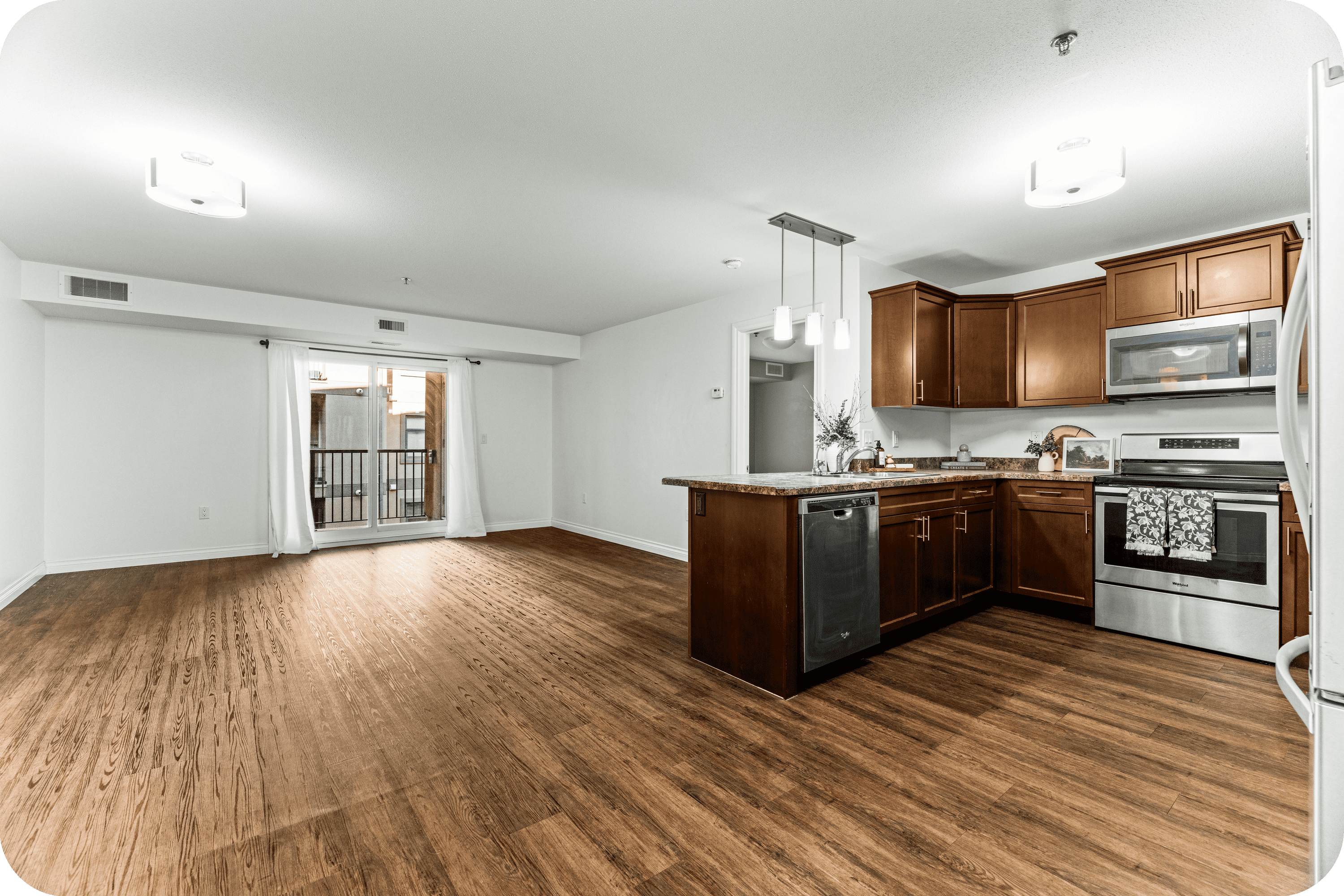 311-3630 Haughton Rd. - 6. Kitchen Before Rounded